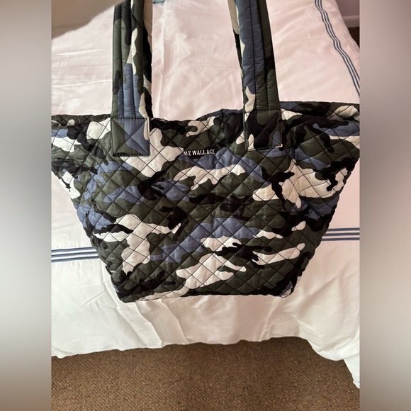 MZ Wallace Medium Metro Tote - Picture 2 of 10